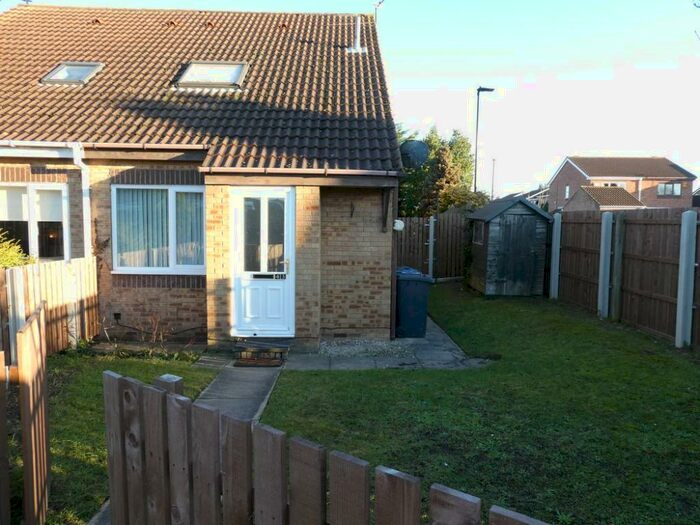 1 Bedroom Semi-Detached House To Rent In Homestead Garth, Hatfield, DN7