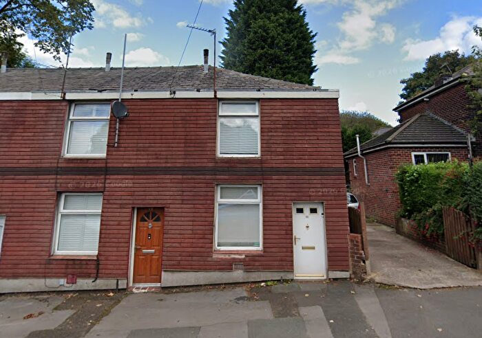 1 Bedroom End Of Terrace House For Sale In Roch Valley Way, Rochdale, Greater Manchester, OL11