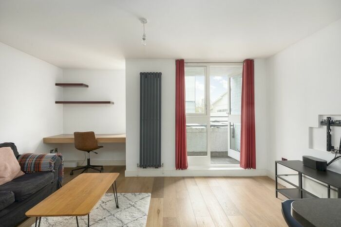 1 Bedroom Flat To Rent In Thomas More Street, London, E1W