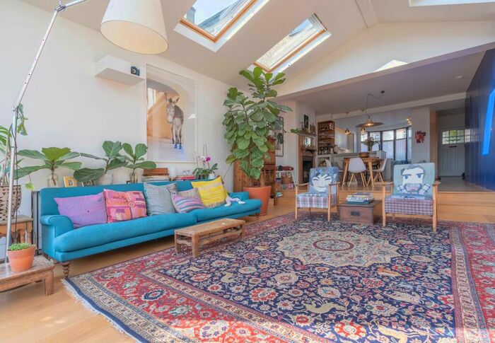 4 Bedroom Terraced House To Rent In Leigh Gardens, London, NW10