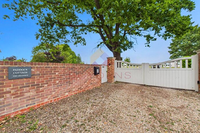 2 Bedroom Bungalow To Rent In Cranes Lane, Kelvedon, CO5