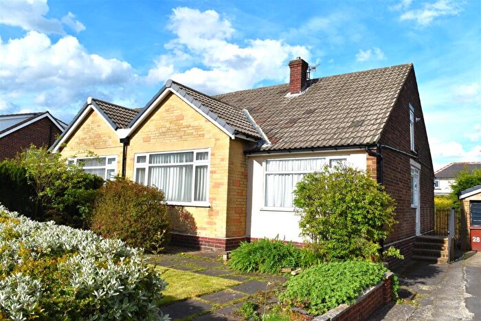 3 Bedroom Semi-Detached House To Rent In Meadow Park Drive, Stanningley, Pudsey, LS28