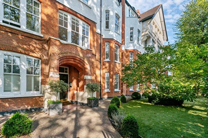 2 Bedroom Flat For Sale In Esmond Gardens, South Parade, W4
