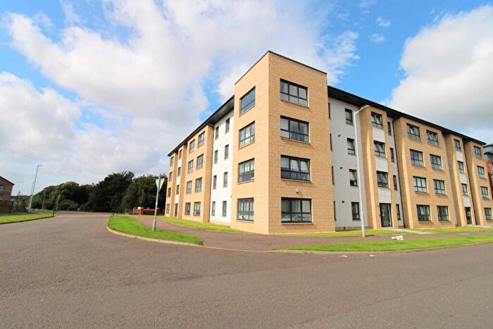 3 Bedroom Flat To Rent In Kingsferry Court, Station Road, Renfrew, PA4