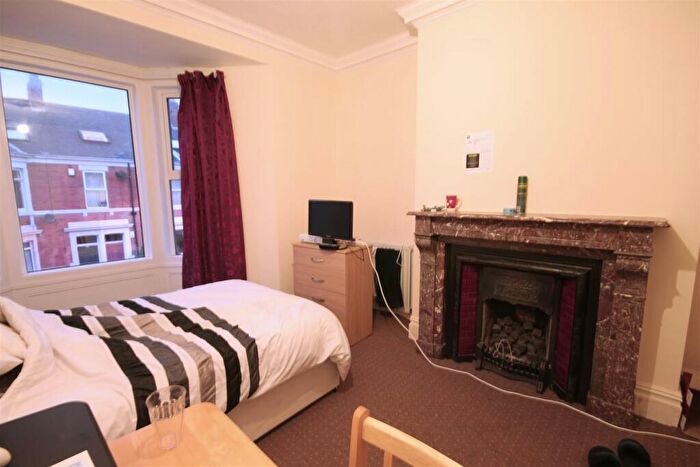 5 Bedroom Maisonette To Rent In Glenthorn Road, Jesmond, NE2