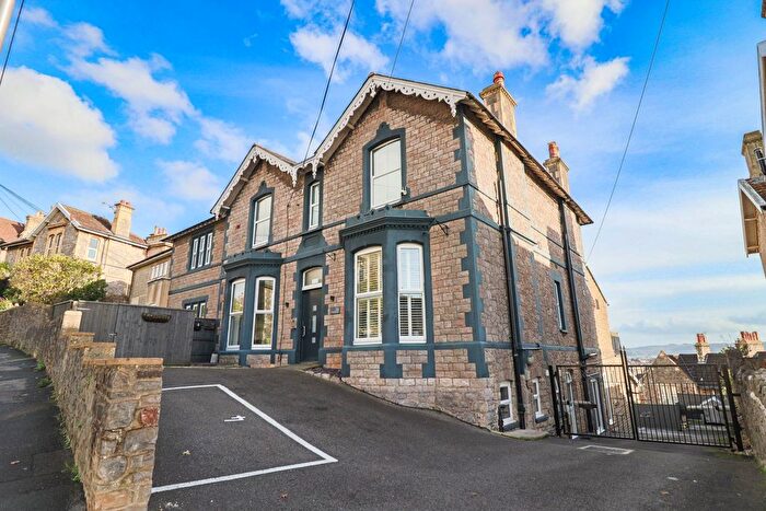 2 Bedroom Flat For Sale In Bristol Road Lower, Modern Hillside Apartment, BS23