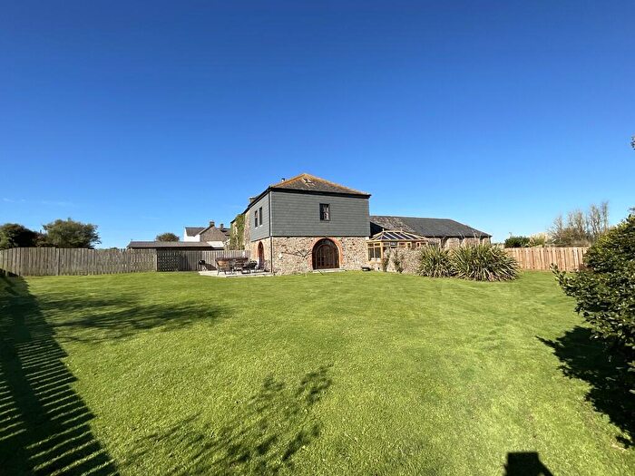 4 Bedroom Barn Conversion To Rent In Creathorne Farm, Bude, EX23