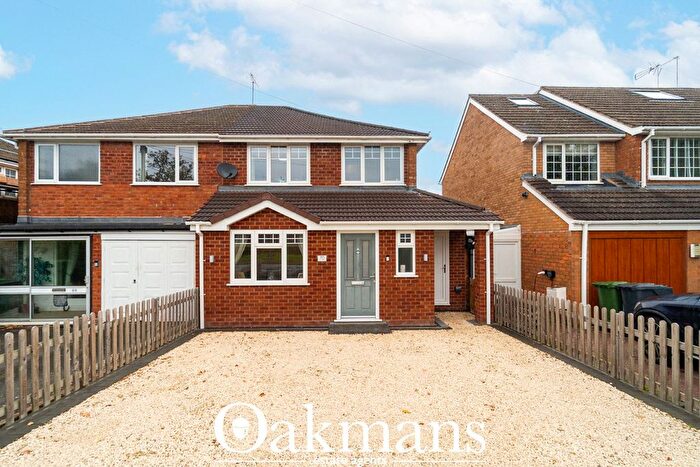 3 Bedroom Semi-detached House For Sale In Station Road, Wythall, Birmingham, Worcestershire, B47