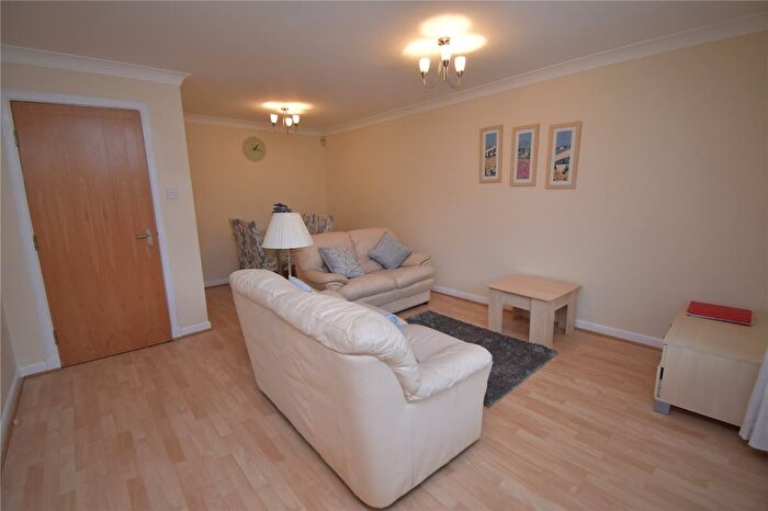 2 Bedroom Flat To Rent In Easter Road, Edinburgh, EH7