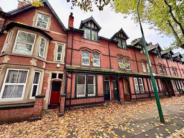 7 Bedroom Town House To Rent In Castle Boulevard, City Centre, NG7