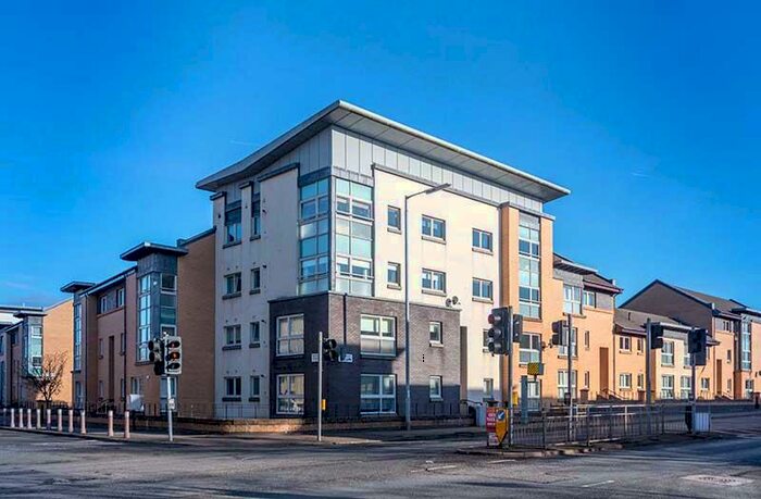 2 Bedroom Flat To Rent In Waterside Place, Glasgow, G5