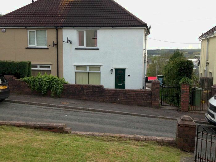 3 Bedroom Property To Rent In Park View, Llantrisant, Pontyclun, CF72
