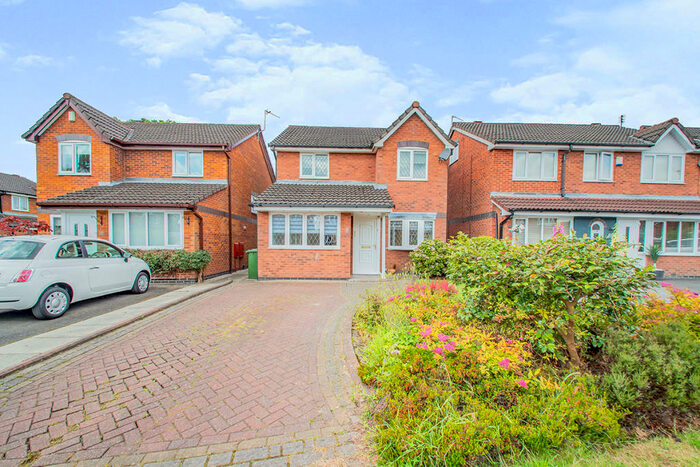3 Bedroom Detached House To Rent In Highmeadow, Radcliffe, Manchester, Greater Manchester, M26