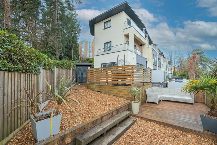 3 Bedroom Town House To Rent In Surrey Road, Bournemouth, Dorset, BH4