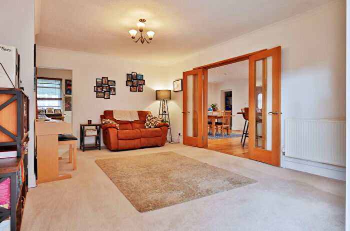 5 Bedroom Detached Bungalow For Sale In Church Fenton Lane, Ulleskelf, LS24