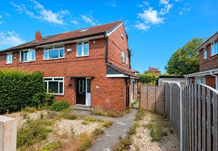 4 Bedroom Semi-Detached House For Sale In Newton Lodge Drive, Leeds, LS7