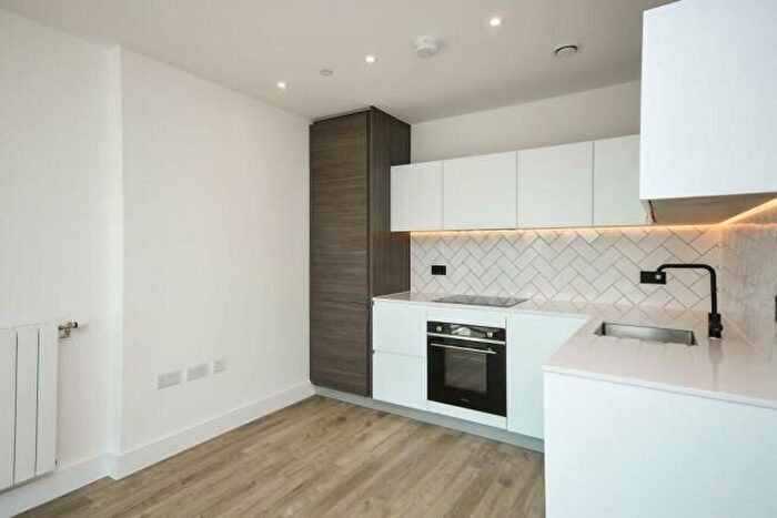 1 Bedroom Flat To Rent In Plowden Road, London, SE3