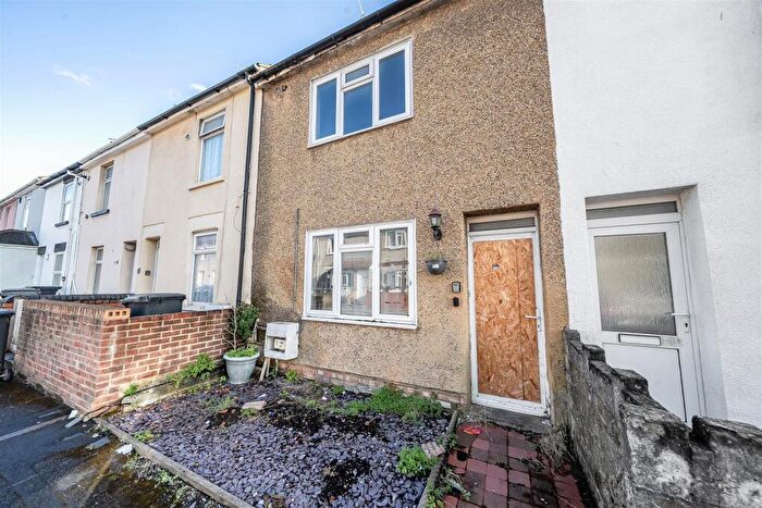 2 Bedroom Terraced House For Sale In House | Updating | Gorse Hill, SN2
