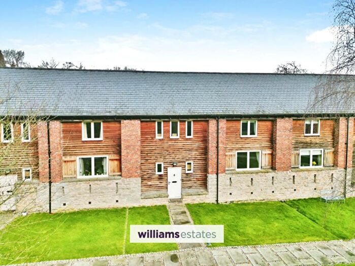 4 Bedroom Terraced House For Sale In Mold Road, Lleweni Mold Road, LL16