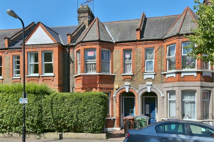 1 Bedroom Flat To Rent In Carr Road, Walthamstow, London, E17