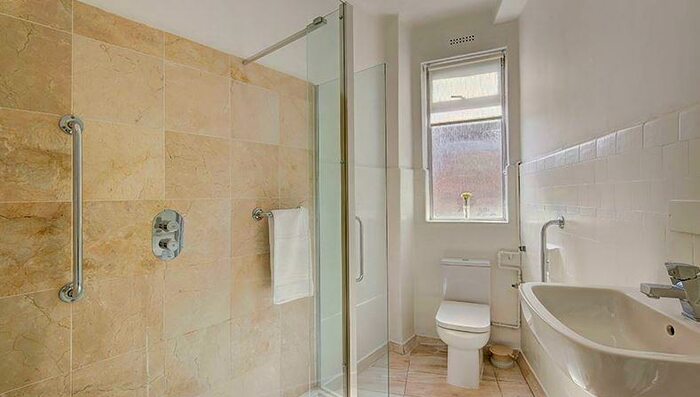 2 Bedroom Apartment To Rent In Park Road, St Johns Wood, NW8