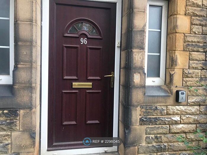 1 Bedroom Flat To Rent In Birkby Hall Road, Huddersfield, HD2