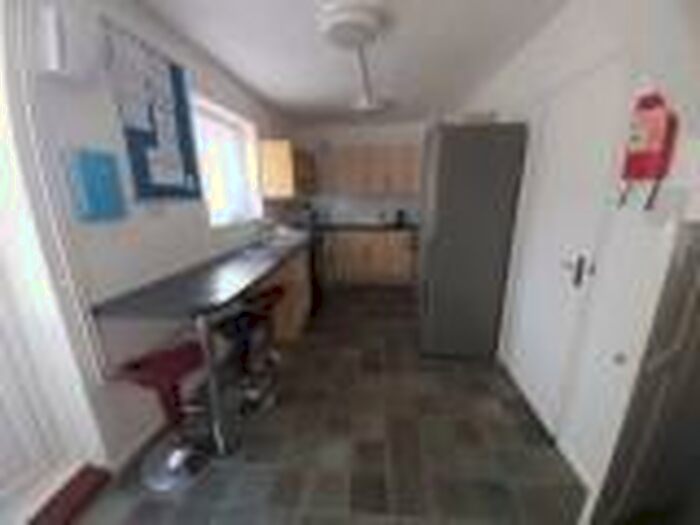 5 Bedroom End Of Terrace House To Rent In The Crescent, Brighton, BN2