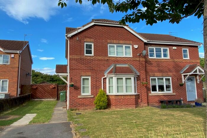 3 Bedroom Semi-Detached House To Rent In Honeycomb Avenue, Stockton-On-Tees, Cleveland, TS19