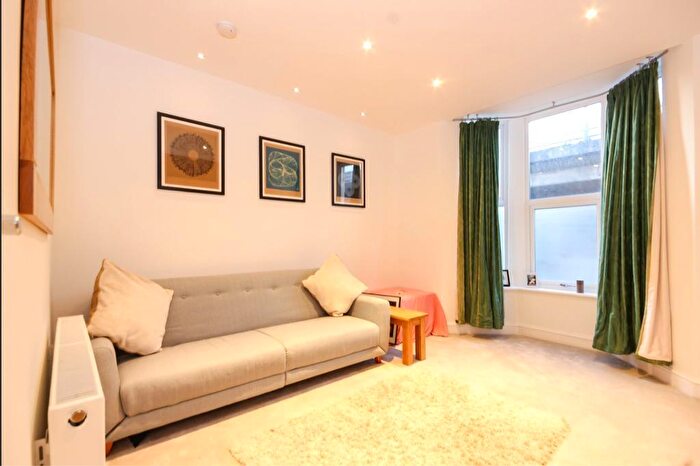 1 Bedroom Flat To Rent In Stapleton Road, Eastville, BS5