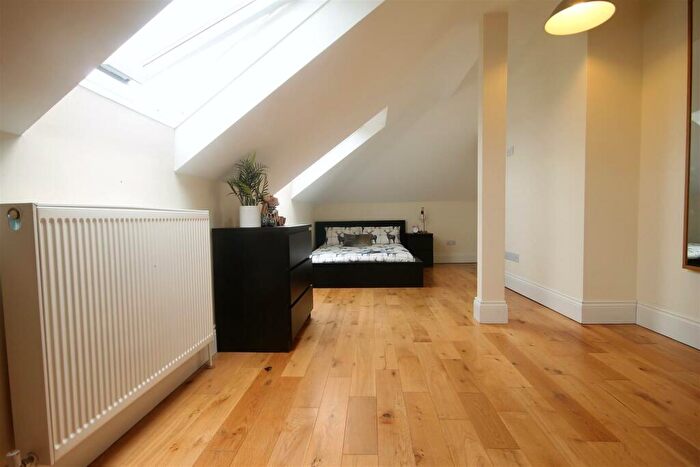 6 Bedroom Terraced House To Rent In Osborne Road, Jesmond, NE2