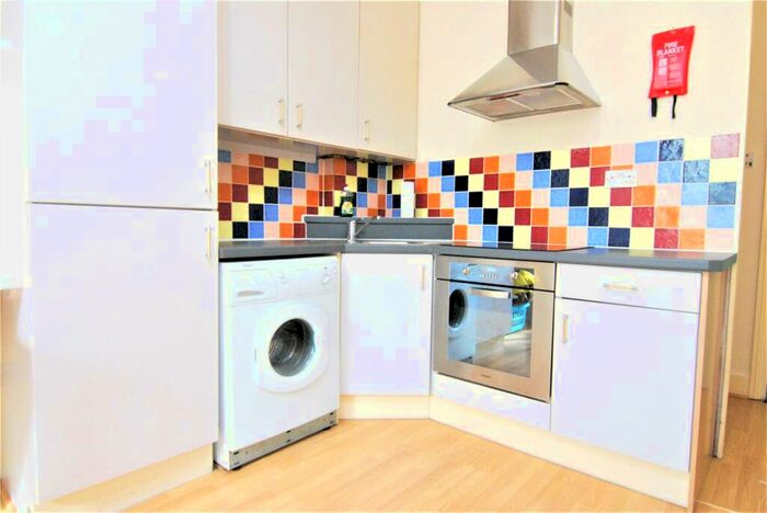 Studio To Rent In Crossfield Road, Harringay, London, N17