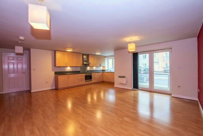 2 Bedroom Apartment To Rent In Knightsbridge Court, Gosforth, NE3