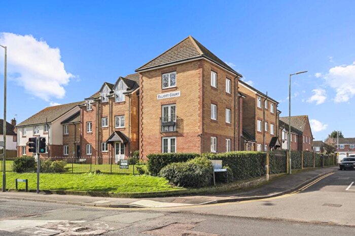 1 Bedroom Apartment For Sale In Legion Way, Bishop's Stortford, Hertfordshire, CM23