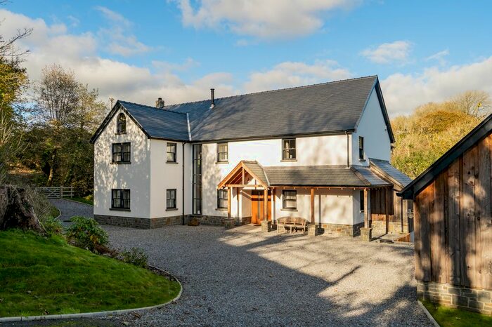 4 Bedroom Detached House For Sale In Swn Y Nant, Horeb, Five Roads SA15