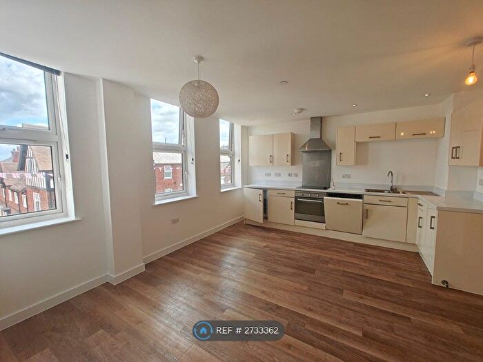 1 Bedroom Flat To Rent In Mill Reef House, Newbury, RG14