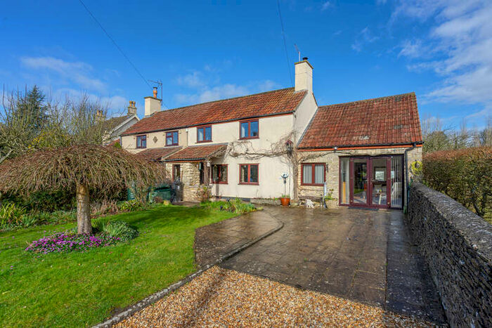 3 Bedroom Cottage For Sale In High Street, Tormarton, GL9