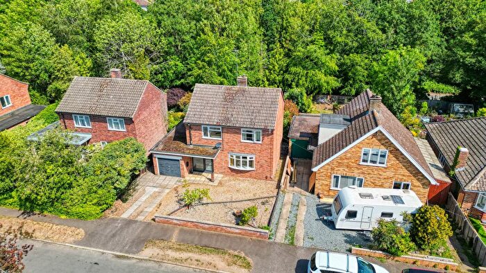 3 Bedroom Detached House For Sale In Highfield Close, Norwich, Norfolk, NR7