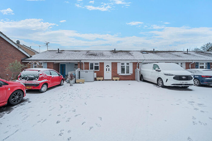 2 Bedroom Bungalow For Sale In Belsay, Toothill, Swindon, SN5