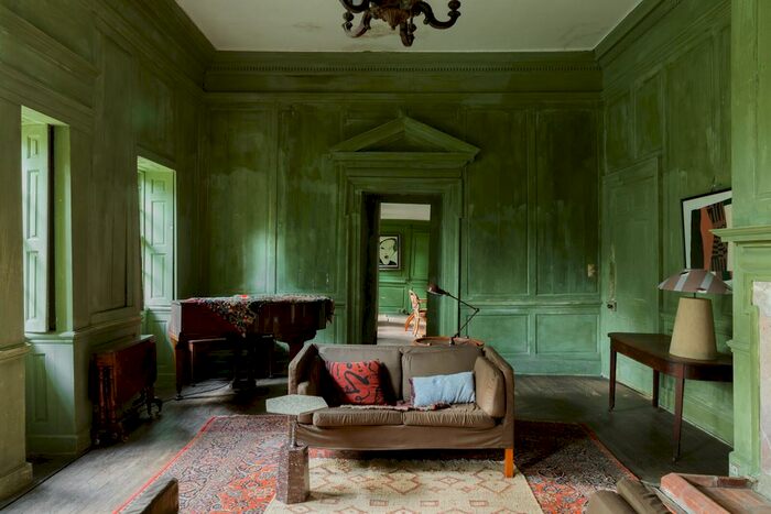 5 Bedroom Detached House For Sale In Crowland Manor, Crowland, Lincolnshire, PE6