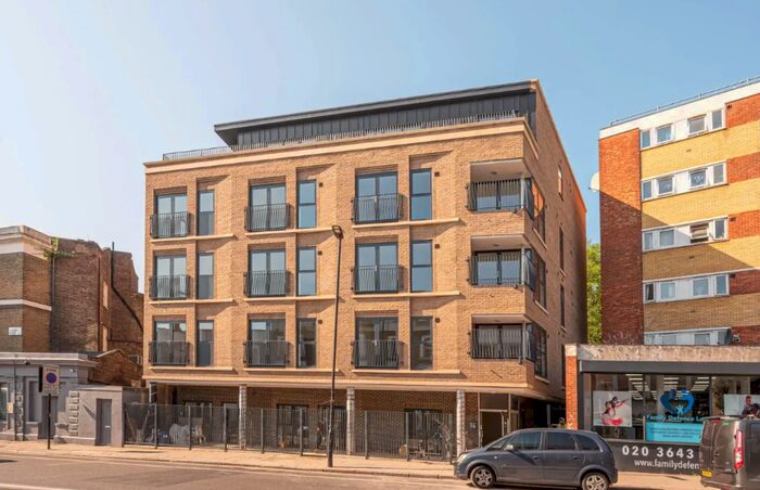 2 Bedroom Flat To Rent In Malden Road, London, NW5