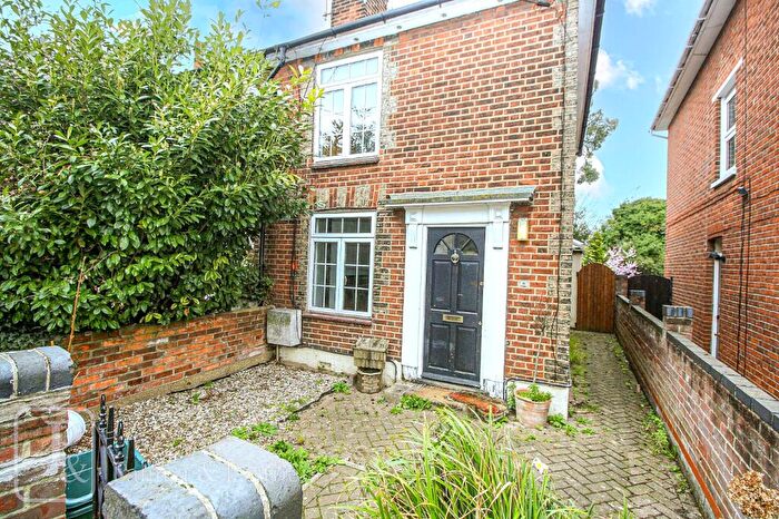 2 Bedroom Semi-Detached House To Rent In Bergholt Road, Colchester, Essex, CO4