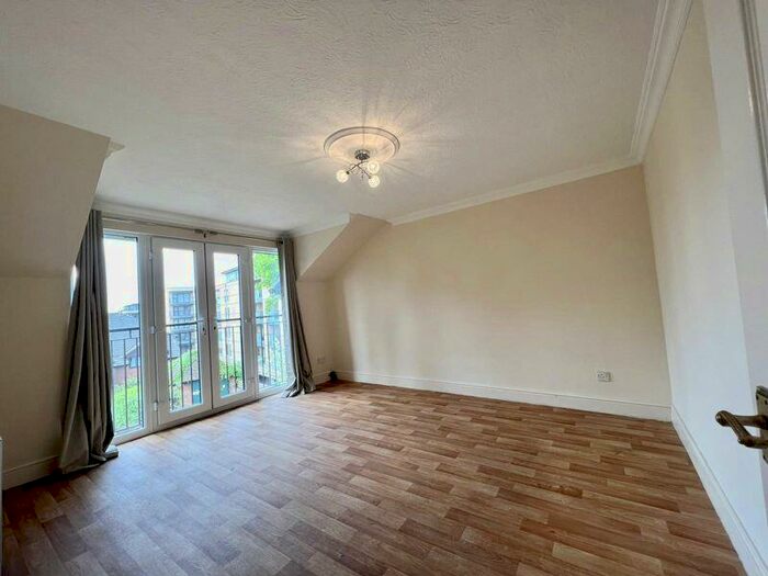 1 Bedroom Flat To Rent In Upton Park, Slough, SL1