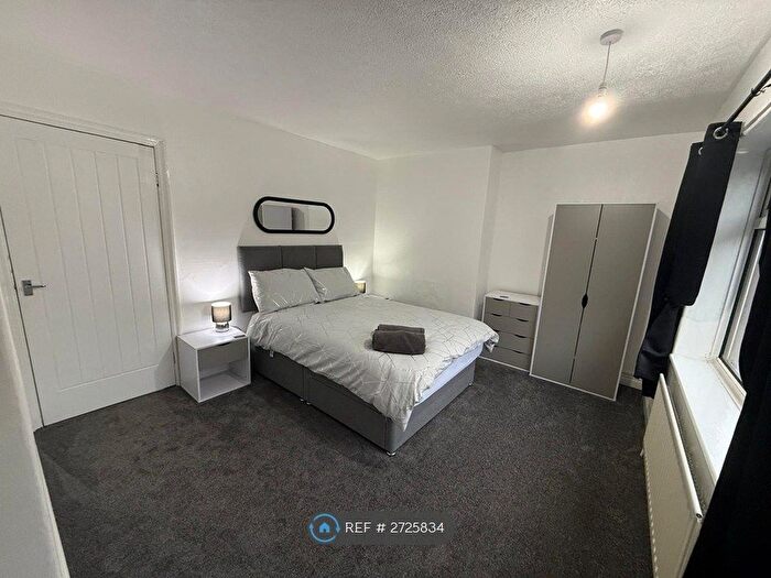 3 Bedroom Detached House To Rent In Barehirst Street, South Shields, NE33