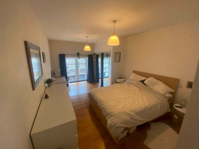 2 Bedroom Flat To Rent In Royal Apartments, Union Street, Dundee, DD1