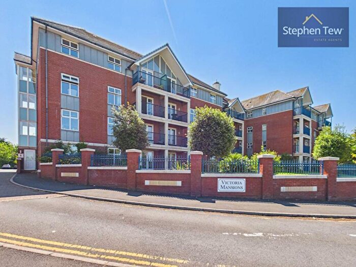 2 Bedroom Flat For Sale In Newton Drive, Blackpool, FY3