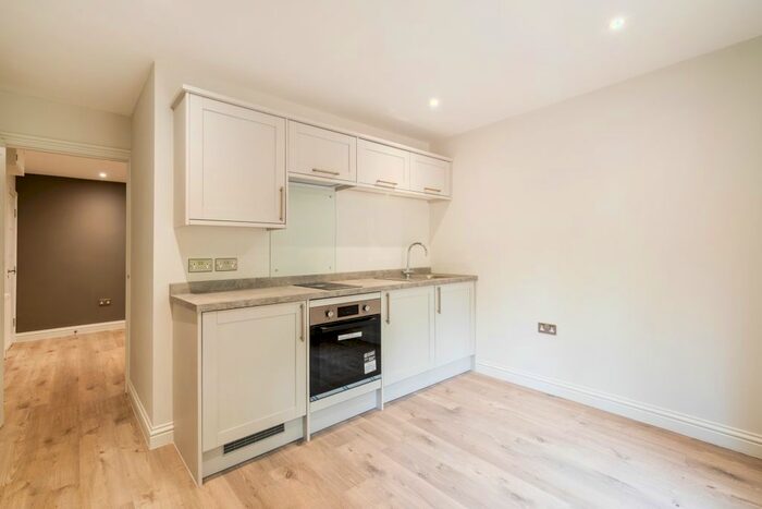1 Bedroom Studio To Rent In Crondall Road, Crookham Village, Fleet, GU51