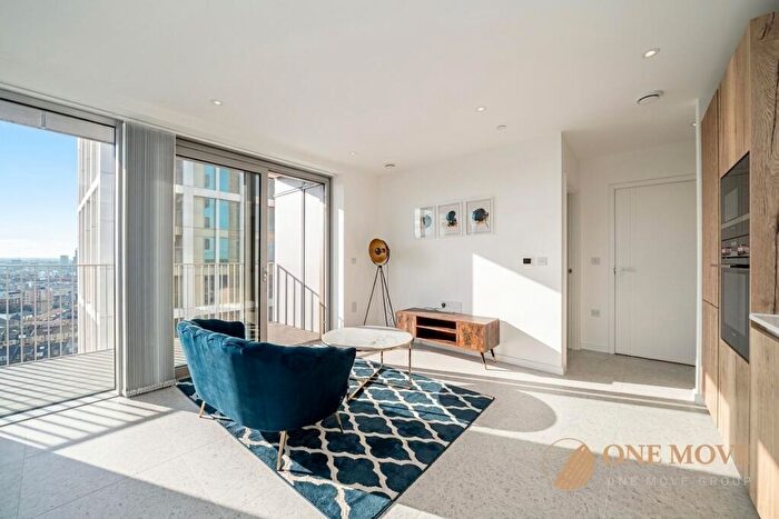 1 Bedroom Flat To Rent In Jacquard Point, The Silk District, London, E1