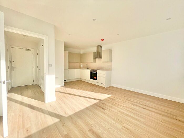1 Bedroom Flat To Rent In Lyon Road, Harrow, HA1