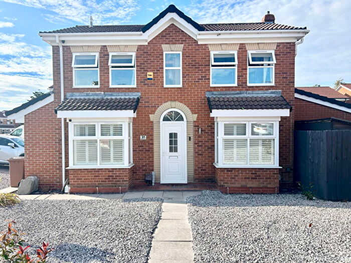 4 Bedroom Detached House For Sale In Claymar Drive, Newhall, Swadlincote, DE11
