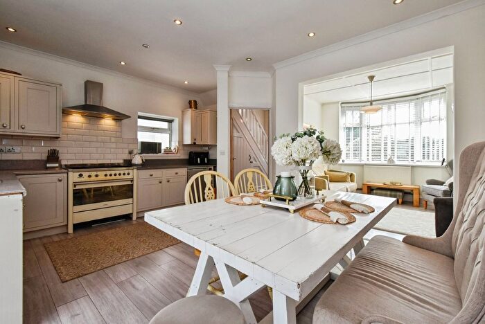 3 Bedroom Semi-detached House For Sale In Llandybie Road, Bonllwyn, Ammanford, Carmarthenshire, SA18
